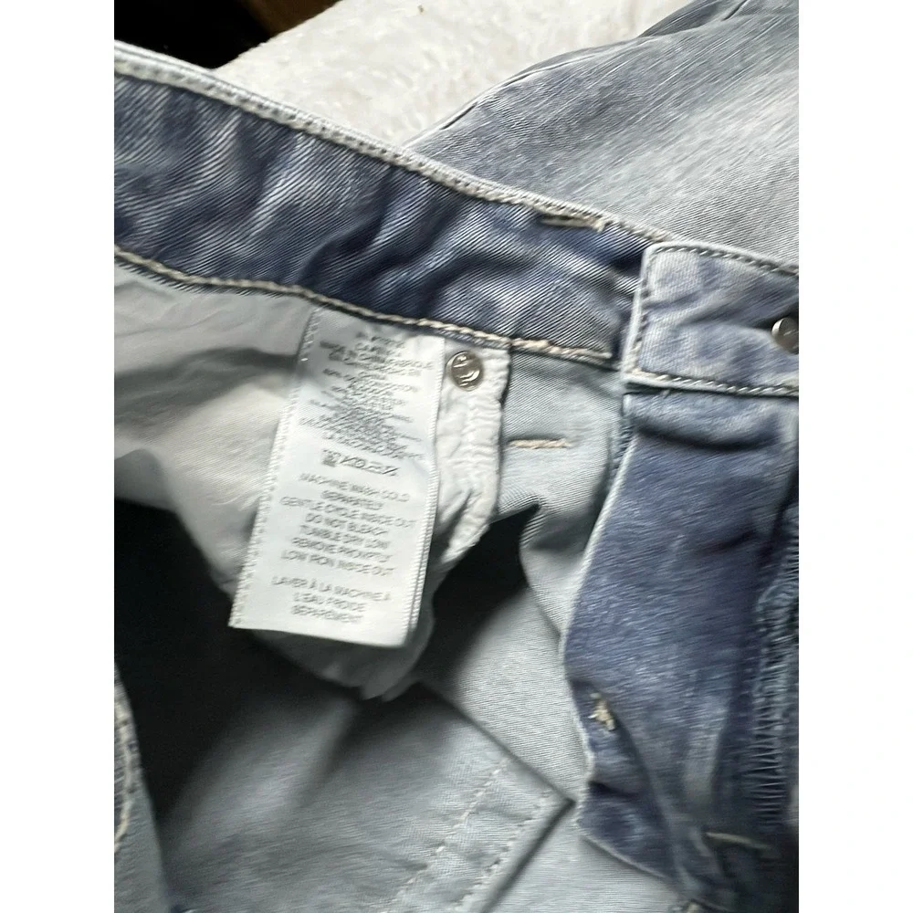 True Religion Jeans Womens Size 32 Becca Mid Rise Bootcut Denim